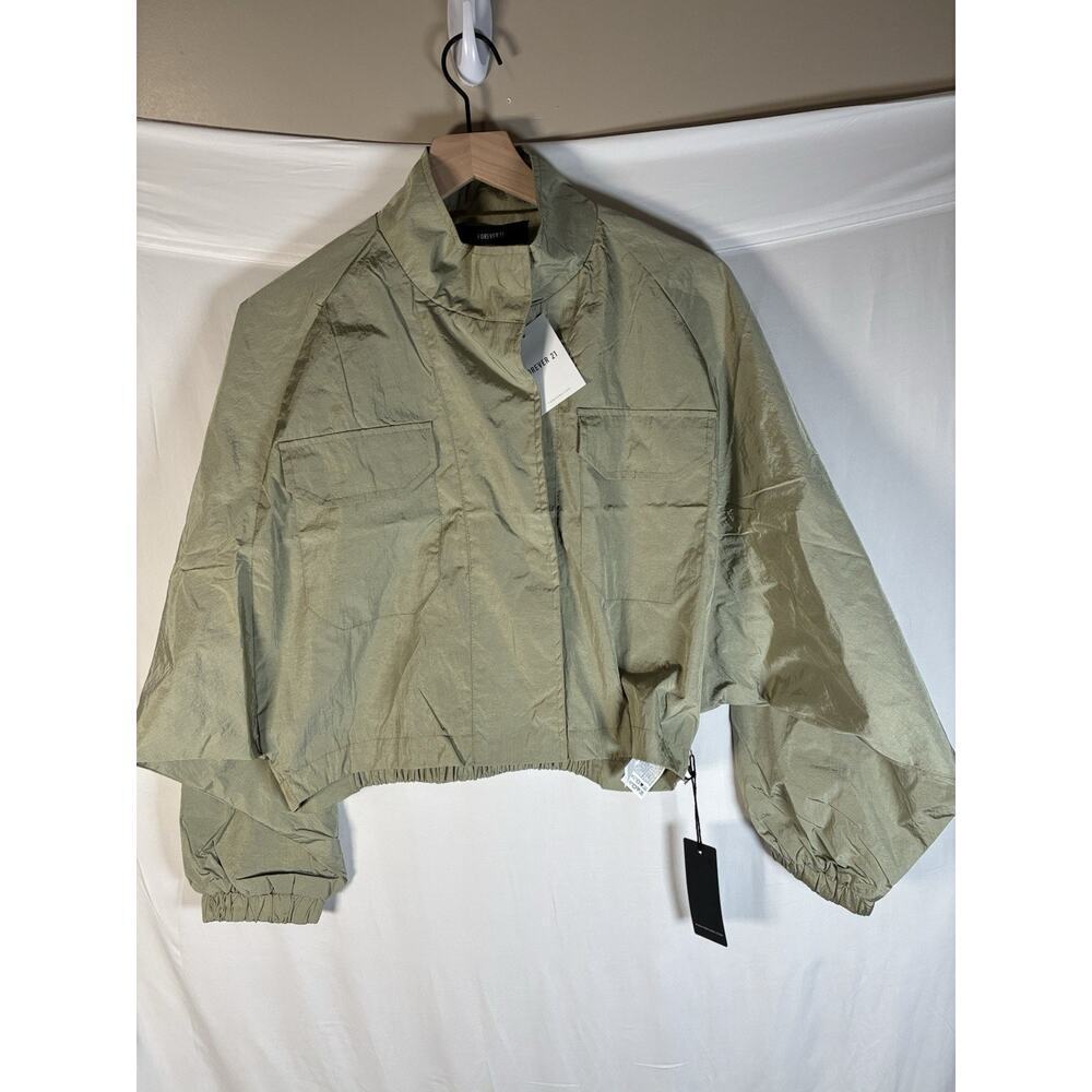 NWT Sage Olive Green Cropped Windbreaker Y2K Streetwear Snap Jacket Women's S